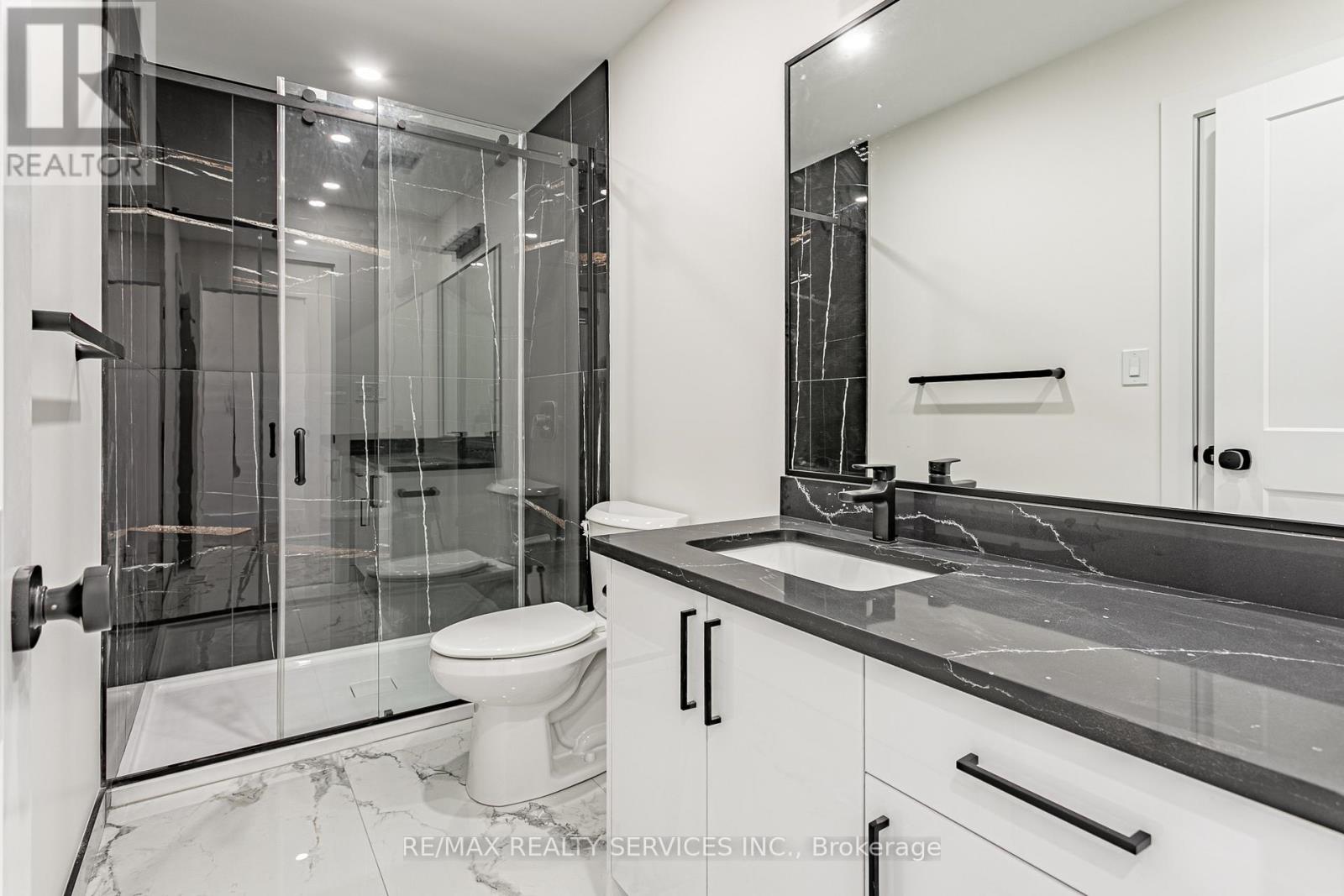 1260 Honeywood Drive, London South, Ontario  N6M 1E8 - Photo 35 - X11954328