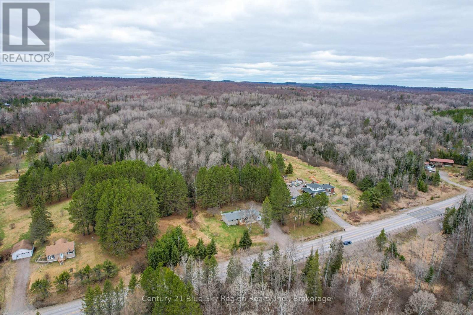 9510 Highway 63, Unorganized Townships, Ontario  P0H 2A0 - Photo 44 - X13070248