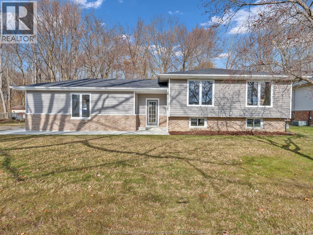 332 Heritage ROAD, Kingsville, Ontario