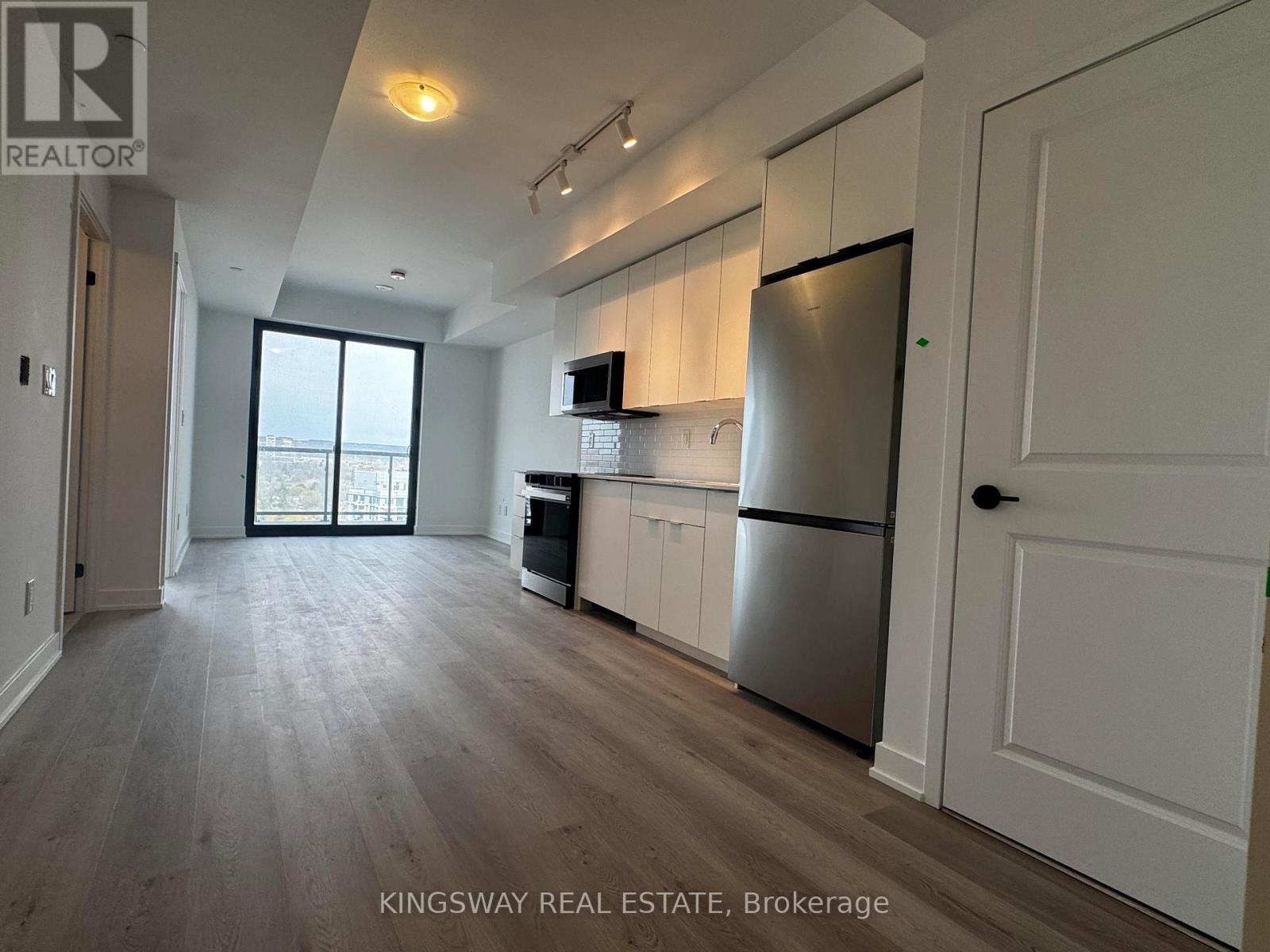 1810 - 2075 Lakeshore Road, Burlington, Ontario  L7R 1E2 - Photo 12 - W13070166