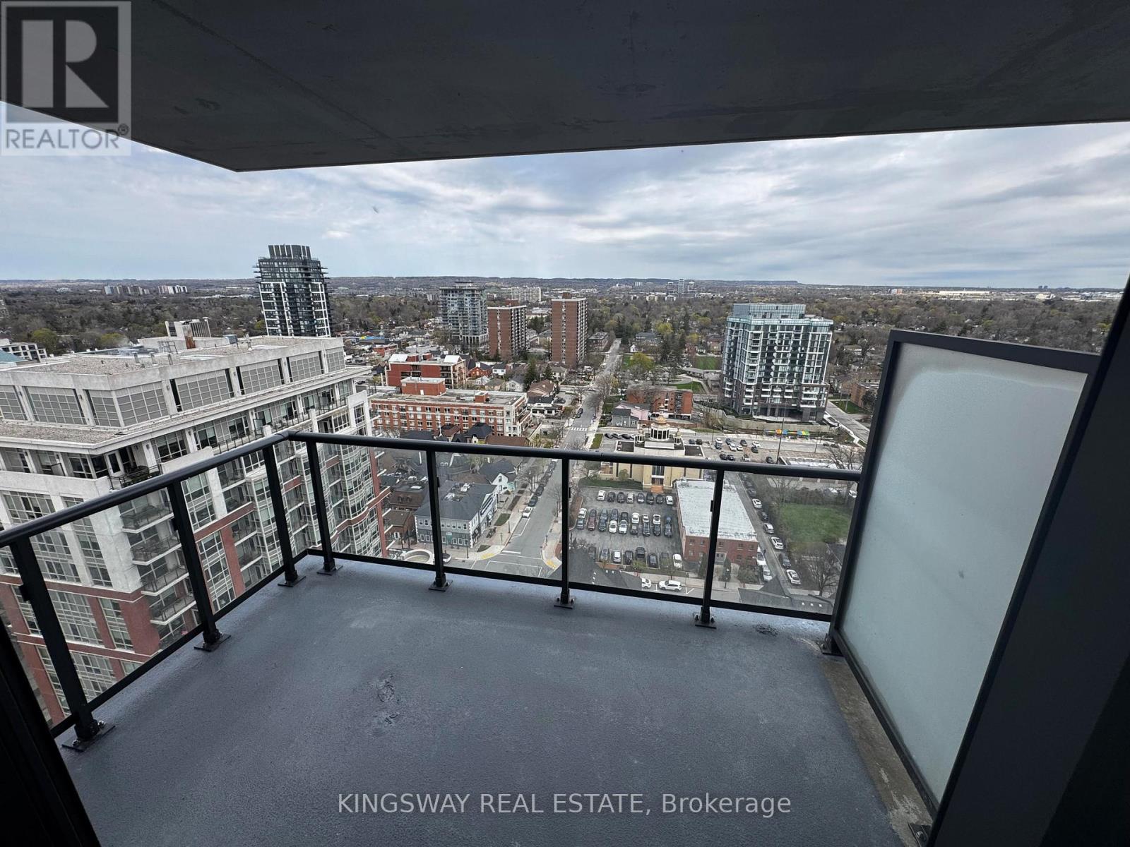 1810 - 2075 Lakeshore Road, Burlington, Ontario  L7R 1E2 - Photo 15 - W13070166