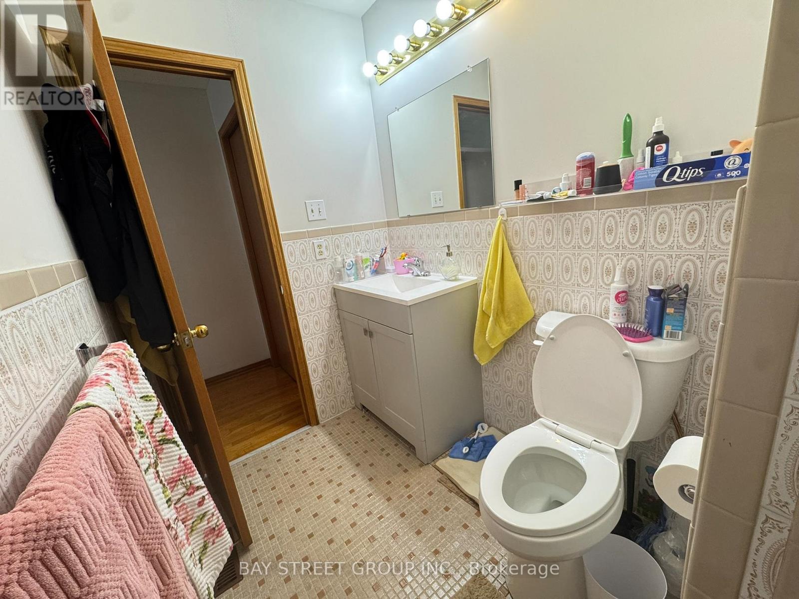Lower - 1611 Lewes Way, Mississauga, Ontario  L4W 3H5 - Photo 14 - W13070194
