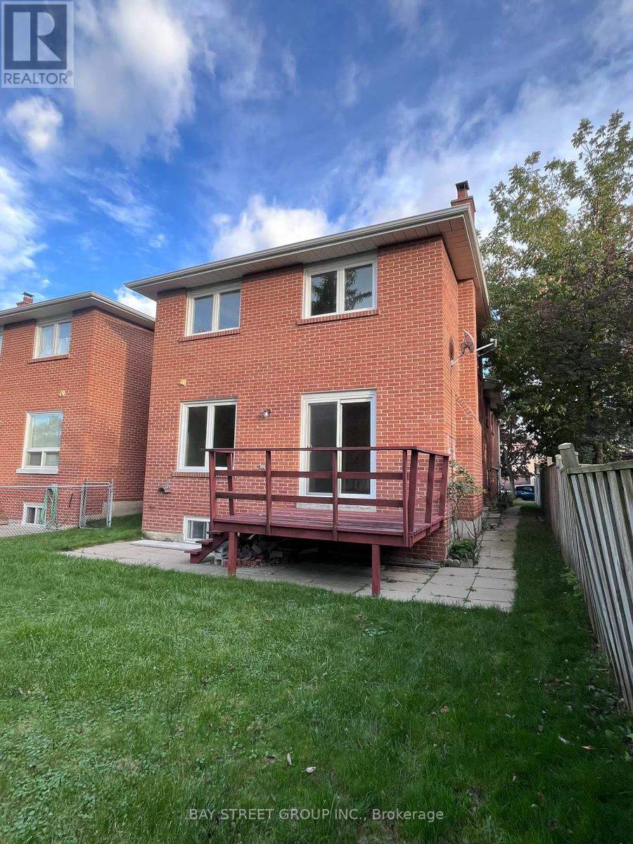 Lower - 1611 Lewes Way, Mississauga, Ontario  L4W 3H5 - Photo 20 - W13070194