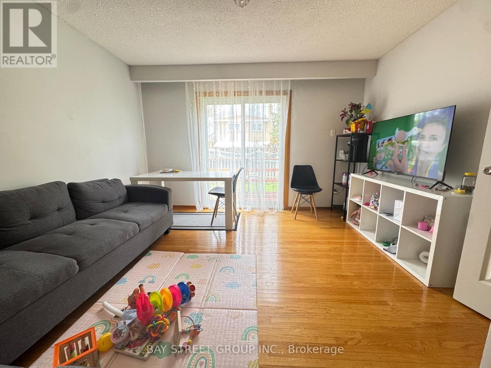 Lower - 1611 Lewes Way, Mississauga, Ontario  L4W 3H5 - Photo 7 - W13070194