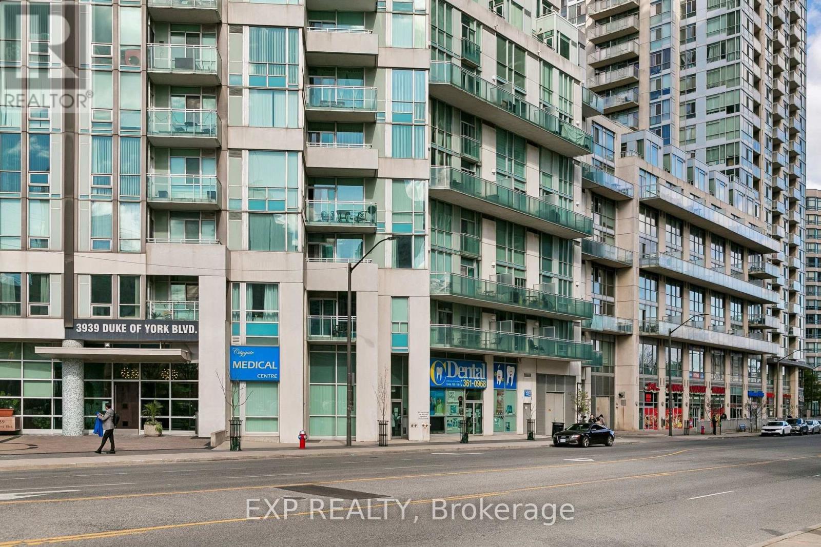 3305 - 3939 Duke Of York Boulevard, Mississauga, Ontario  L5B 4N2 - Photo 2 - W13070210