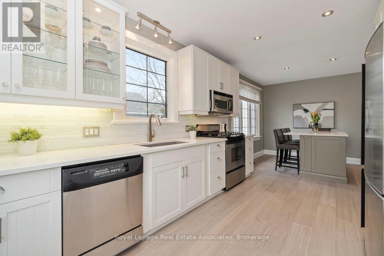 32 Craig Street, Brampton, Ontario  L6Y 1J1 - Photo 12 - W13070222