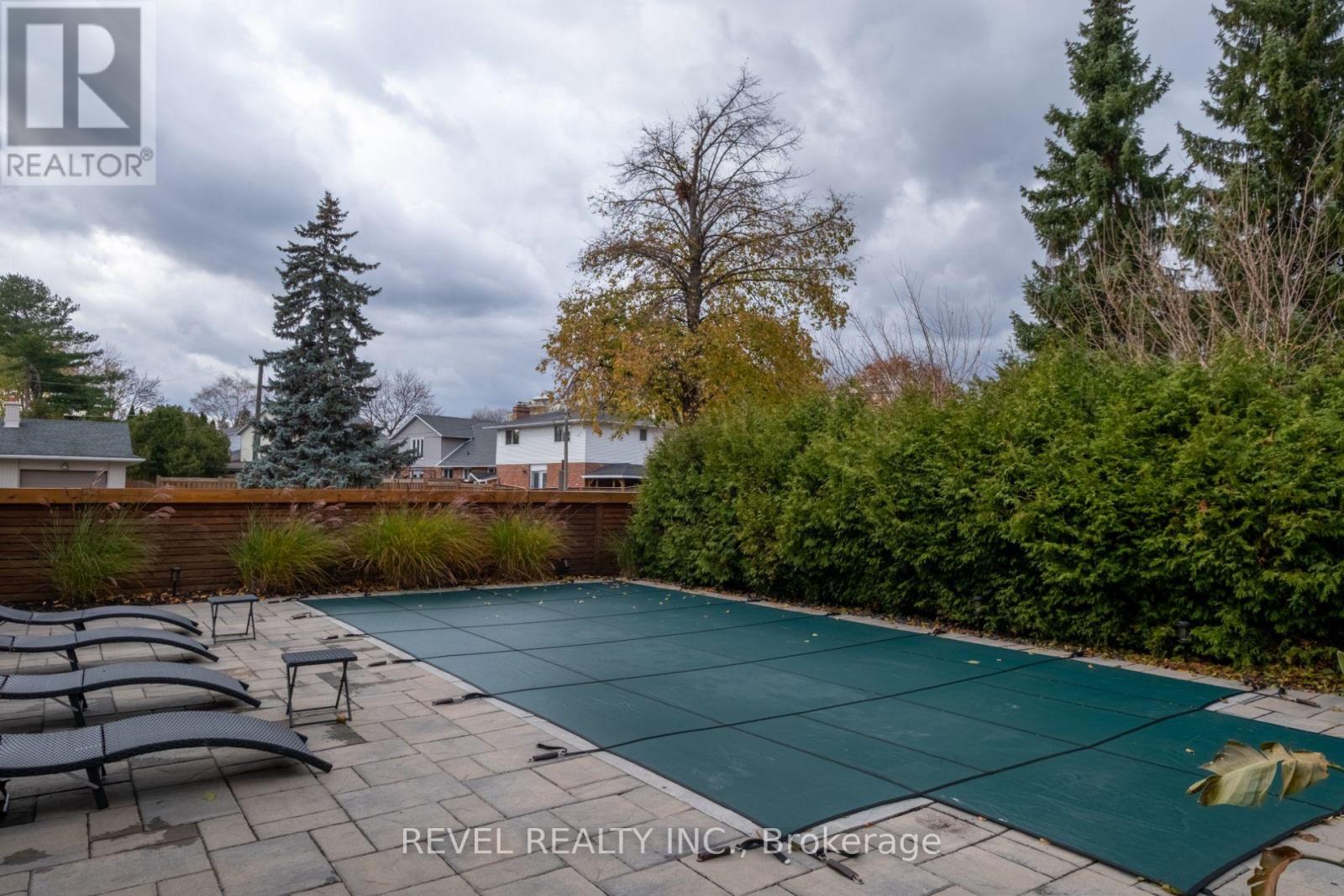 134 Fairwood Place W, Burlington, Ontario  L7T 4B6 - Photo 45 - W13070240