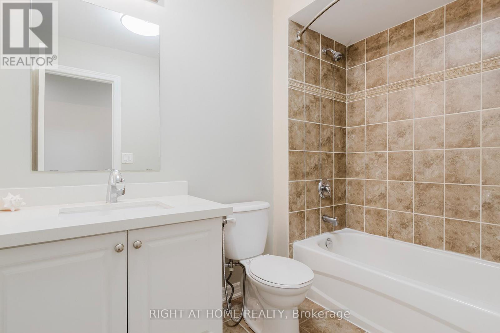 5294 Roadside Way, Mississauga, Ontario  L5M 0H9 - Photo 30 - W13070258