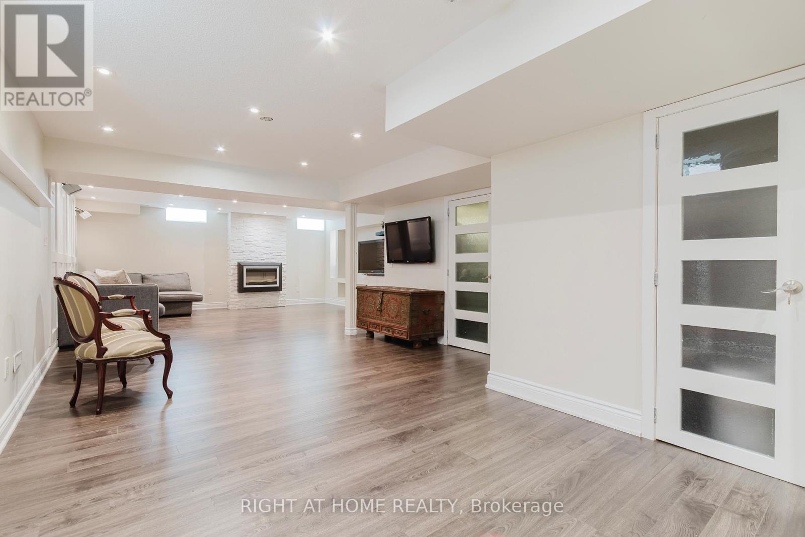 5294 Roadside Way, Mississauga, Ontario  L5M 0H9 - Photo 42 - W13070258
