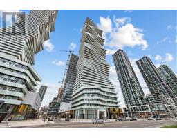 4104 - 3900 CONFEDERATION PARKWAY, Mississauga, Ontario