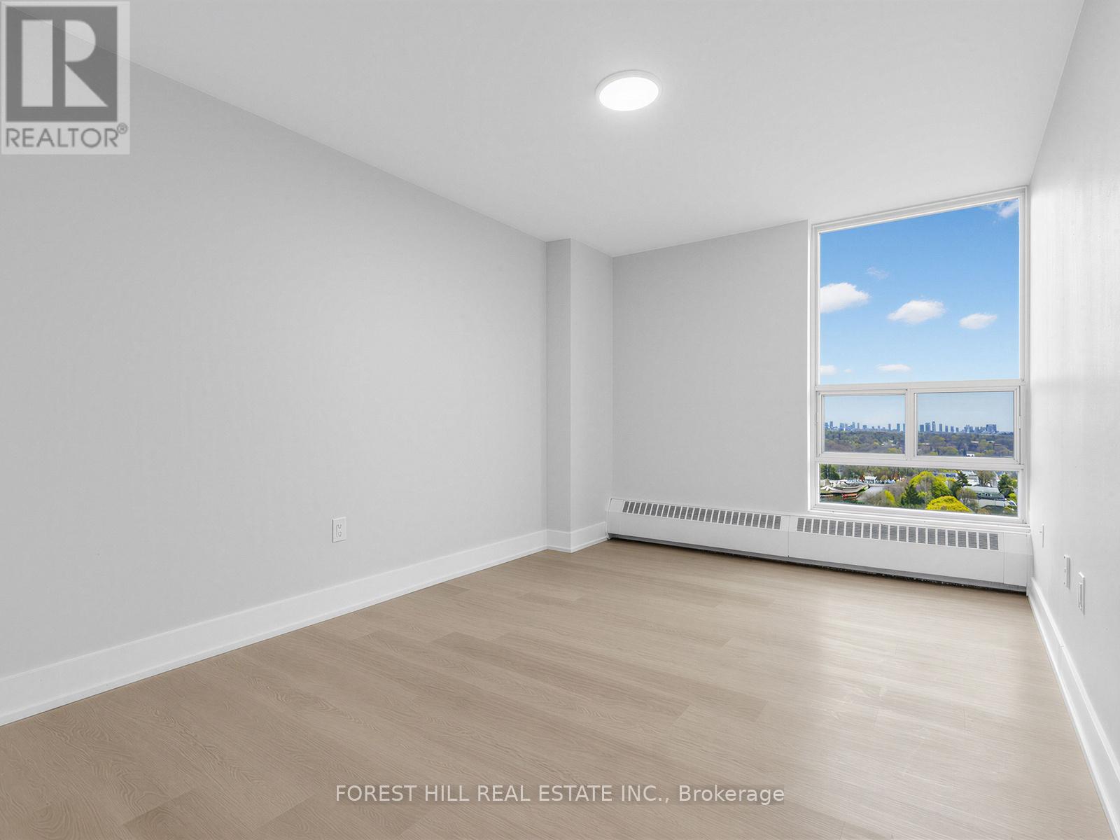 1921 - 140 Elm Ridge Drive, Toronto, Ontario  M6B 1B1 - Photo 15 - W13070318