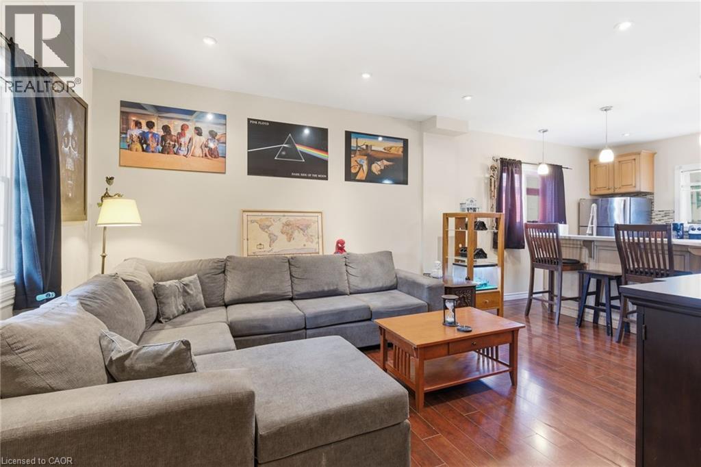 132 1/2 Lake Street, St. Catharines, Ontario  L2R 5Y1 - Photo 4 - 40813203
