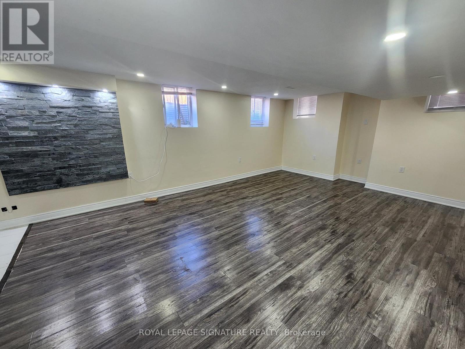 Bsmt - 6 Venue Road, Brampton, Ontario  L6P 4E5 - Photo 10 - W13012206