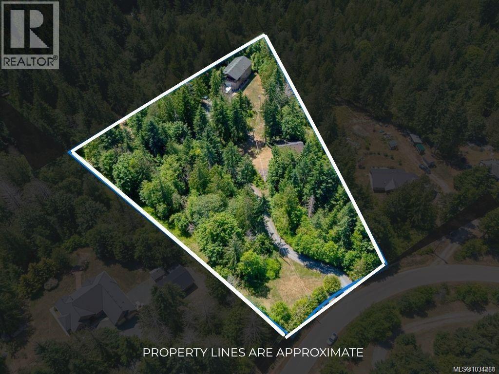 1890 Pierce Way, Qualicum Beach, British Columbia