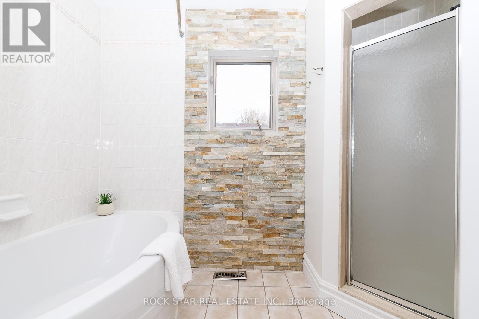 9 Stevens Drive, Niagara-On-The-Lake, Ontario  L0S 1J0 - Photo 28 - X13070162