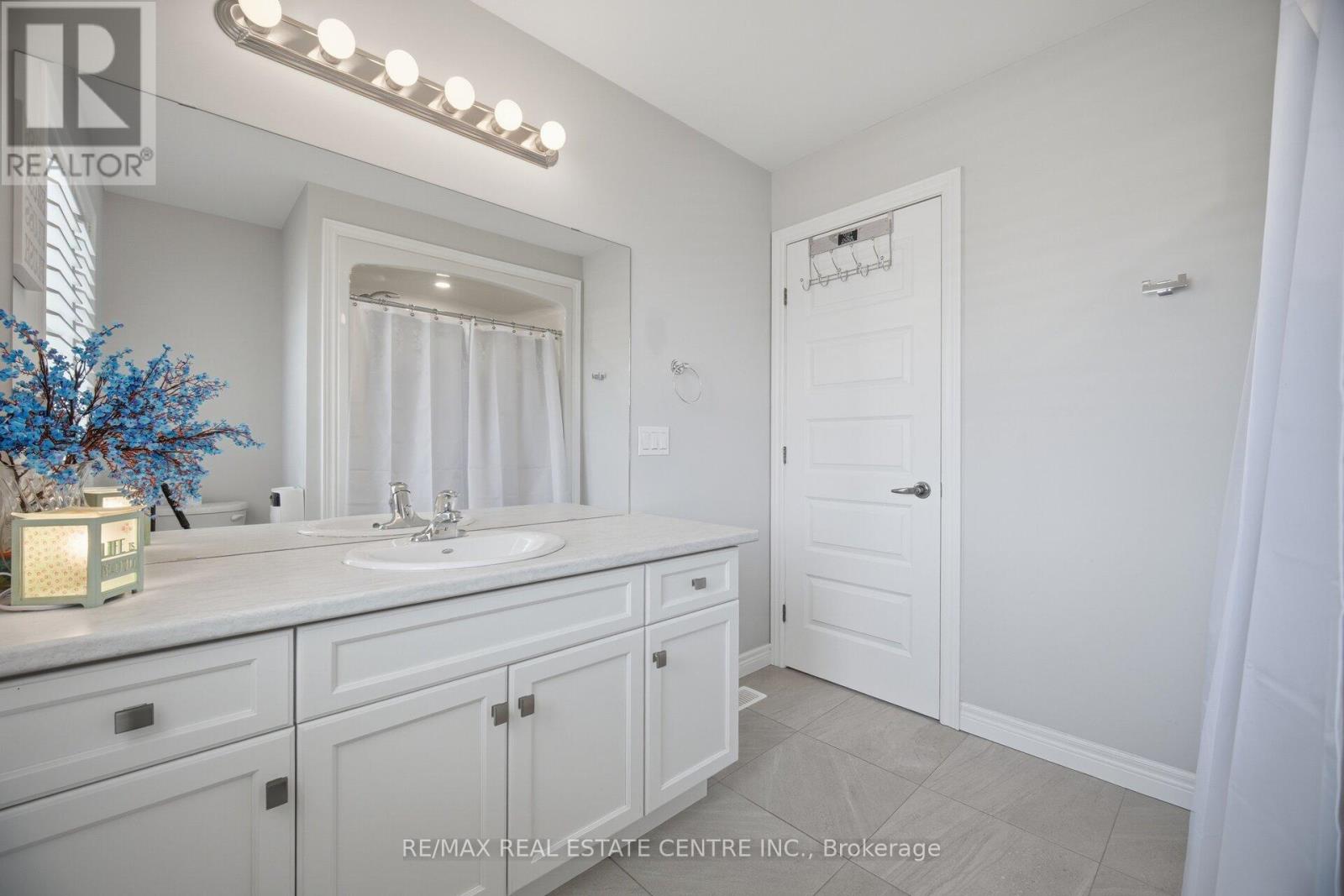 47 Festival Way, Hamilton, Ontario  L0R 1C0 - Photo 28 - X13070306