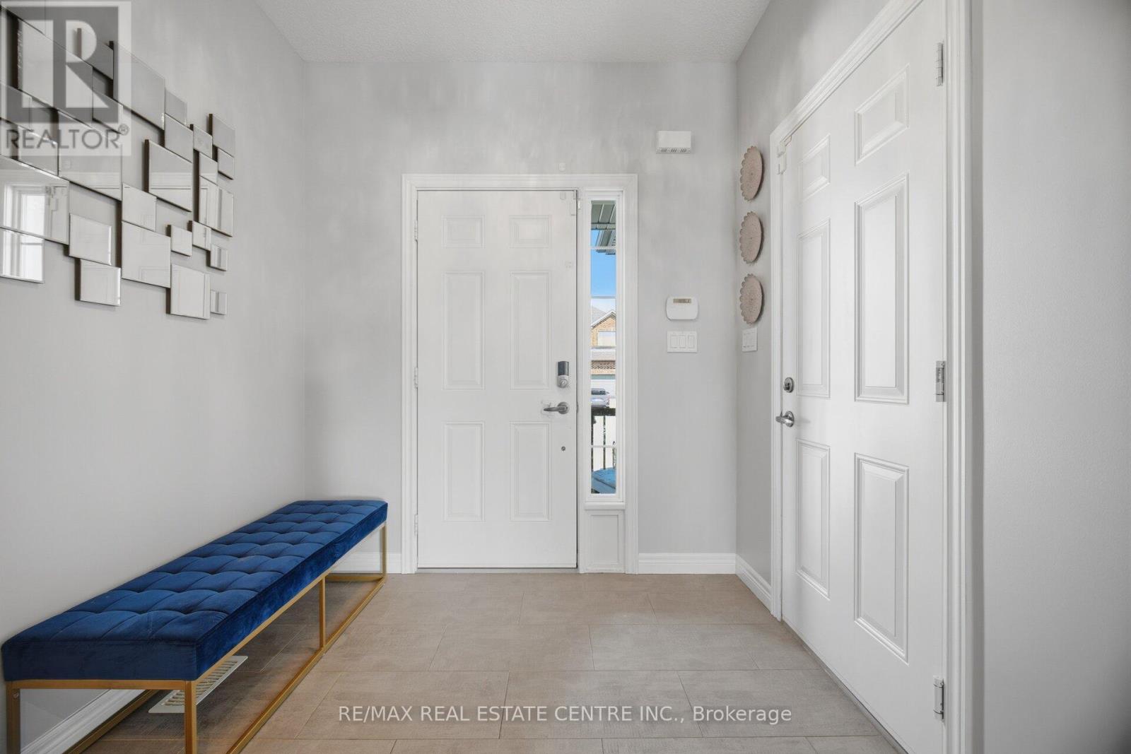 47 Festival Way, Hamilton, Ontario  L0R 1C0 - Photo 5 - X13070306