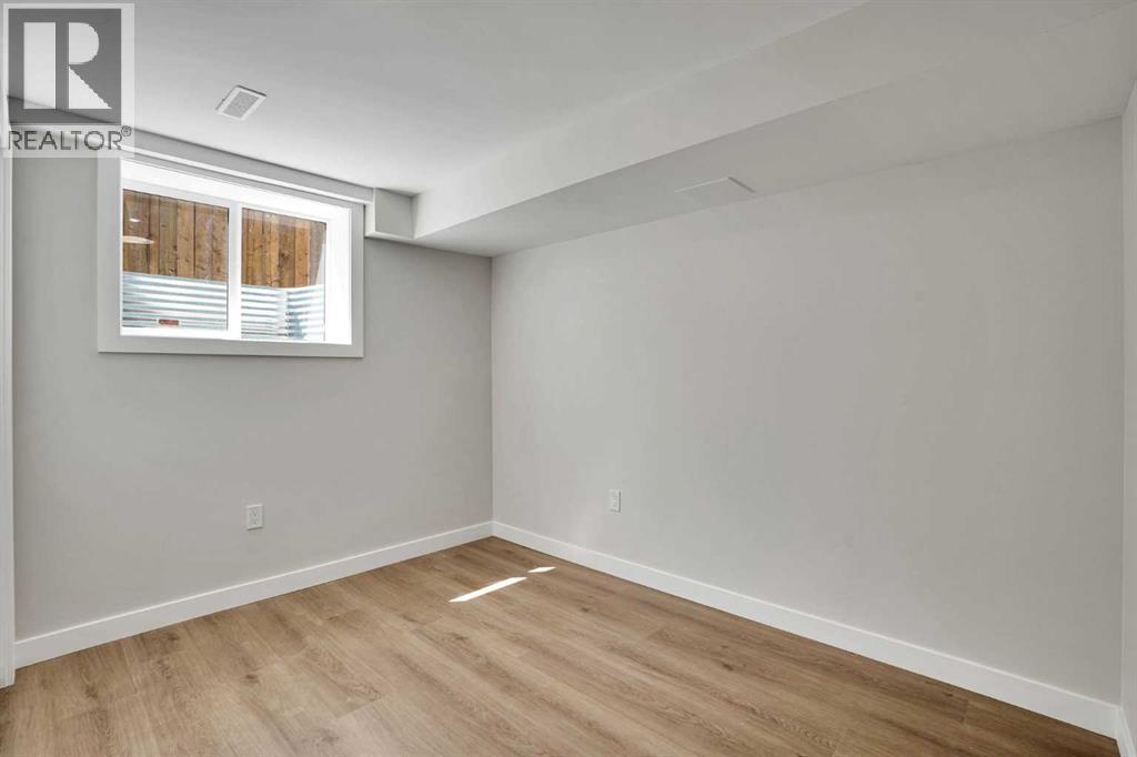 248 Madeira Place NE, Calgary, Alberta  T2A 5T1 - Photo 20 - A2297905