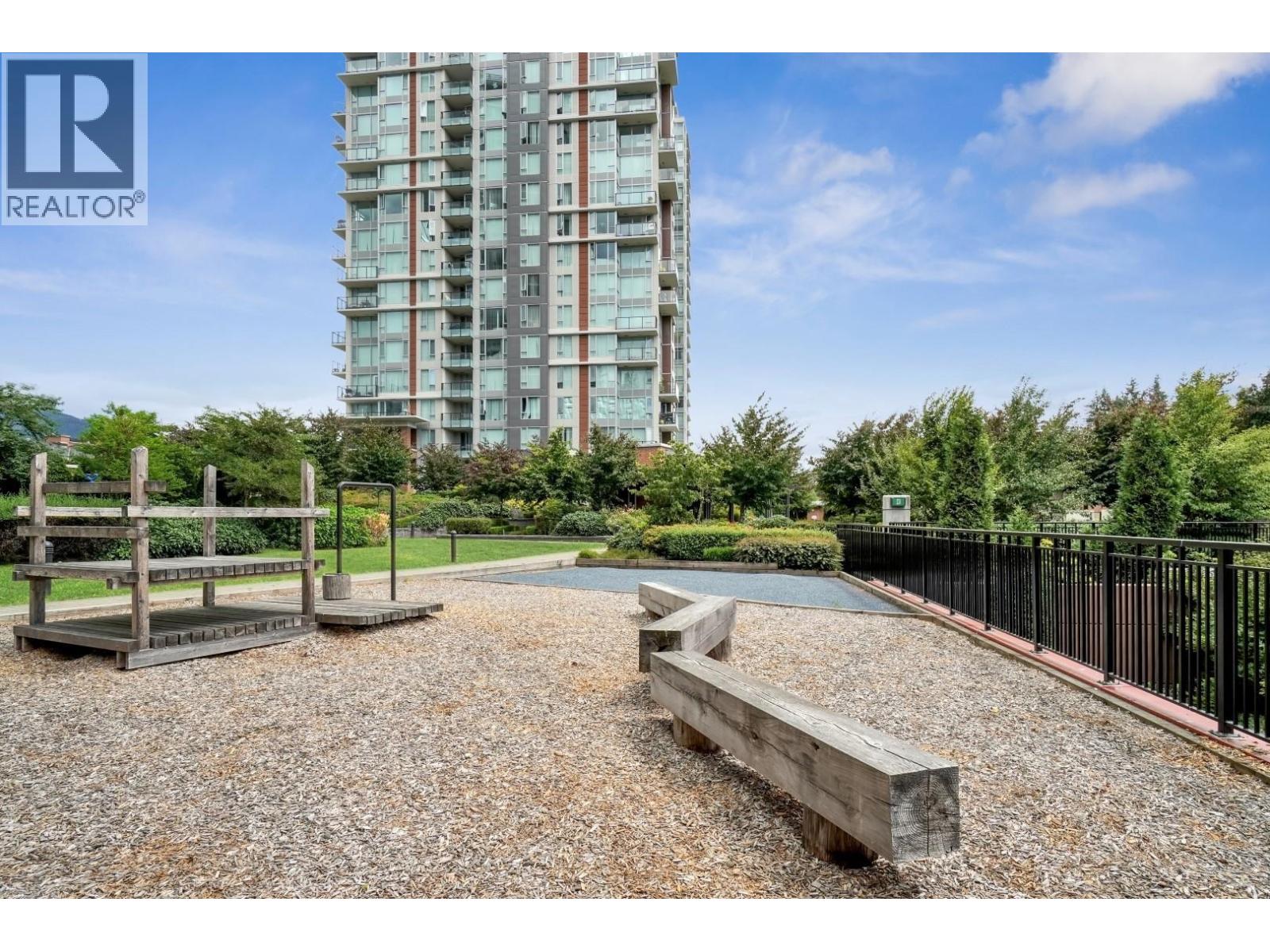 2206 3100 Windsor Gate, Coquitlam, British Columbia  V3B 0P3 - Photo 29 - R3118220