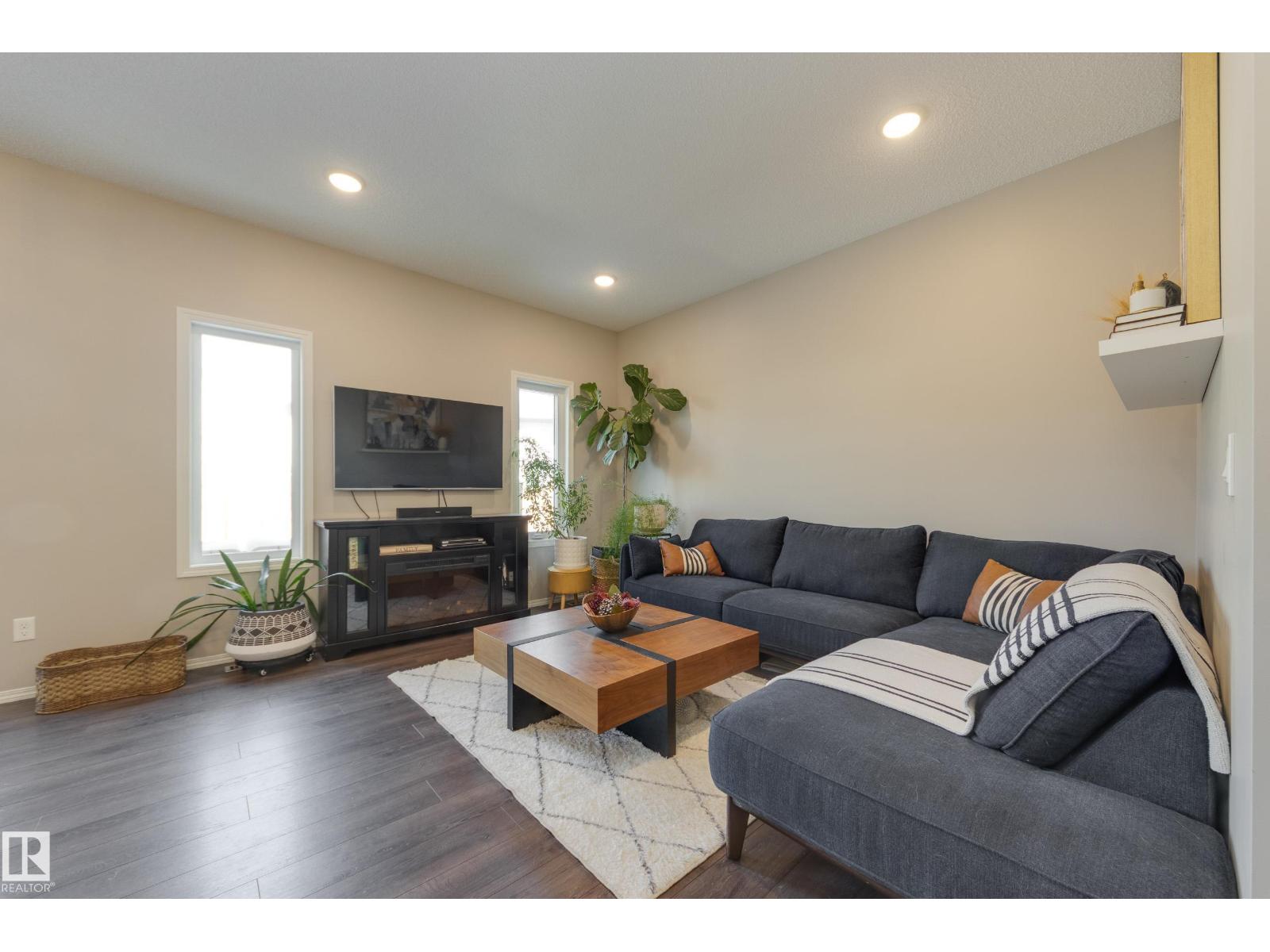 12228 176 Av Nw, Edmonton, Alberta  T5X 0L2 - Photo 3 - E4485229