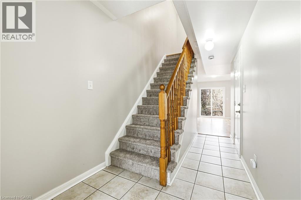 470 Beach Boulevard Unit# 8, Hamilton, Ontario  L8H 6X2 - Photo 6 - 40826066