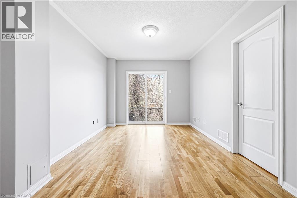 470 Beach Boulevard Unit# 8, Hamilton, Ontario  L8H 6X2 - Photo 4 - 40826066