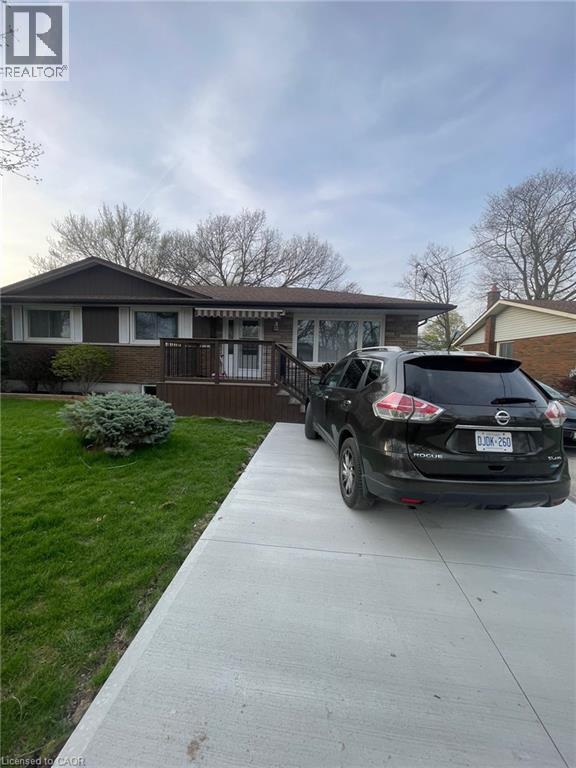 51 BURNESS Drive Unit# upper, st. catharines, Ontario