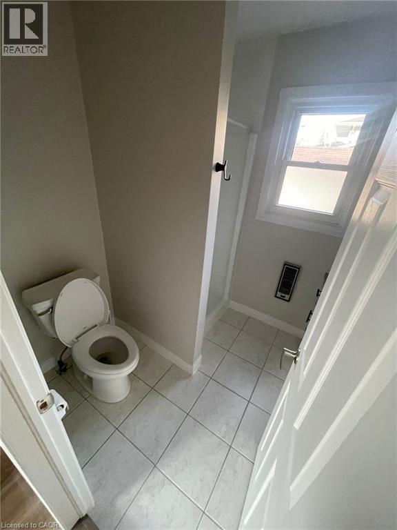 51 Burness Drive Unit# Upper, St. Catharines, Ontario  L2P 1J4 - Photo 8 - 40826261