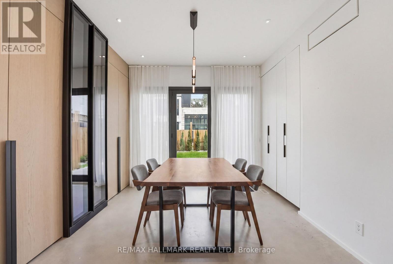 48 Shaftesbury Avenue, Toronto, Ontario  M4T 1A2 - Photo 2 - C13064418