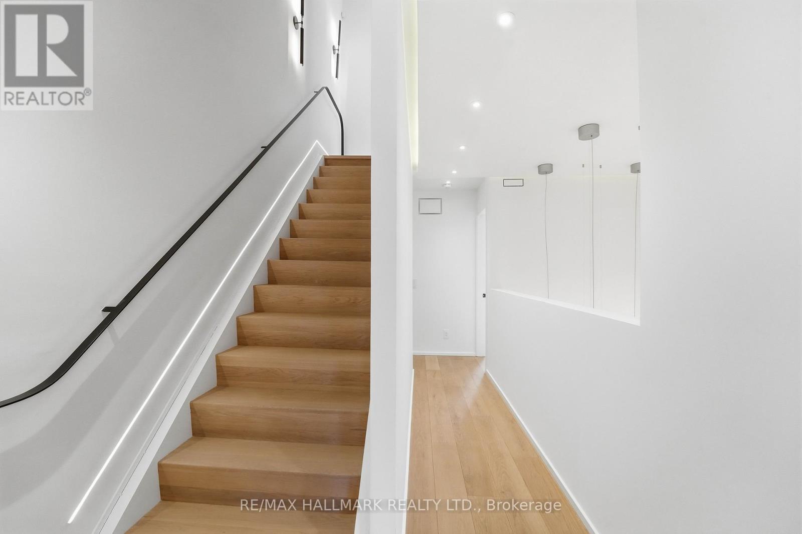 48 Shaftesbury Avenue, Toronto, Ontario  M4T 1A2 - Photo 15 - C13064418