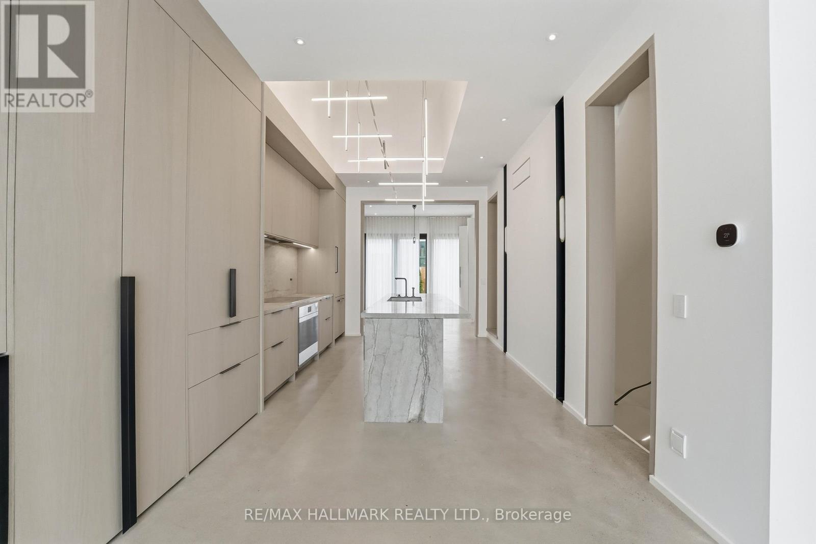 48 Shaftesbury Avenue, Toronto, Ontario  M4T 1A2 - Photo 6 - C13064418