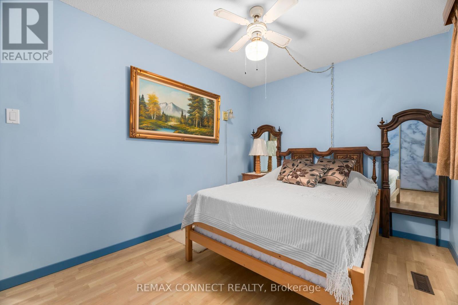 21 Wright Crescent, Ajax, Ontario  L1S 6S8 - Photo 13 - E13034996
