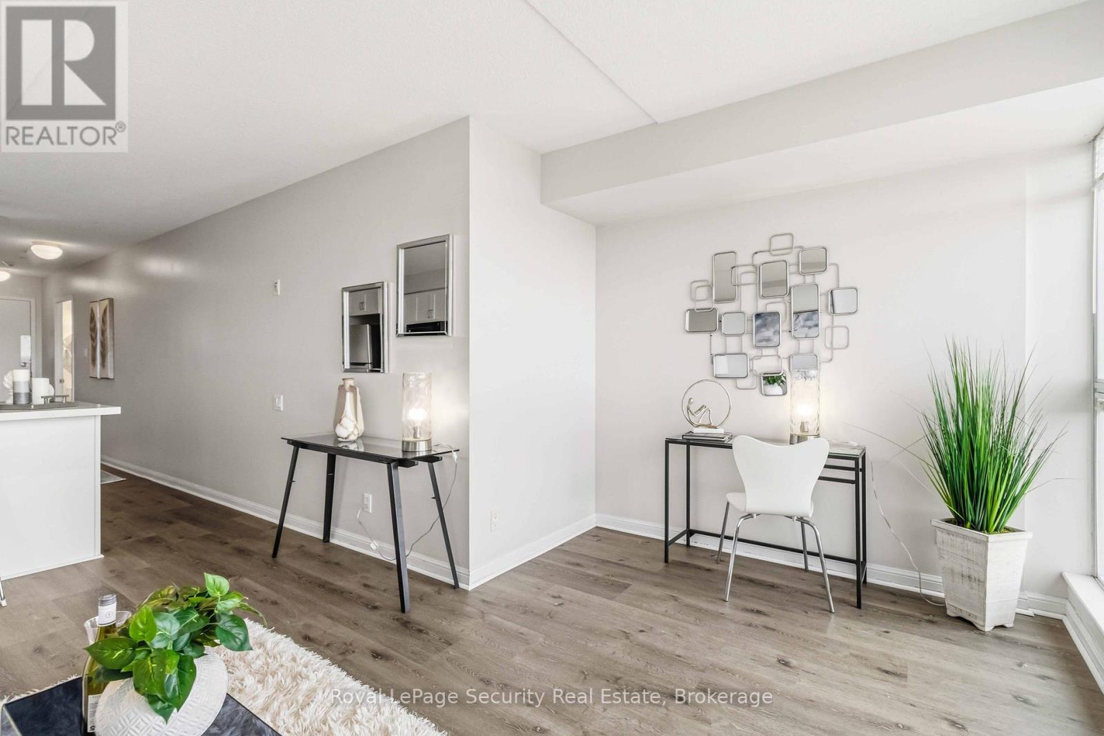 911 - 1600 Keele Street, Toronto, Ontario  M6N 5J1 - Photo 12 - W13049234