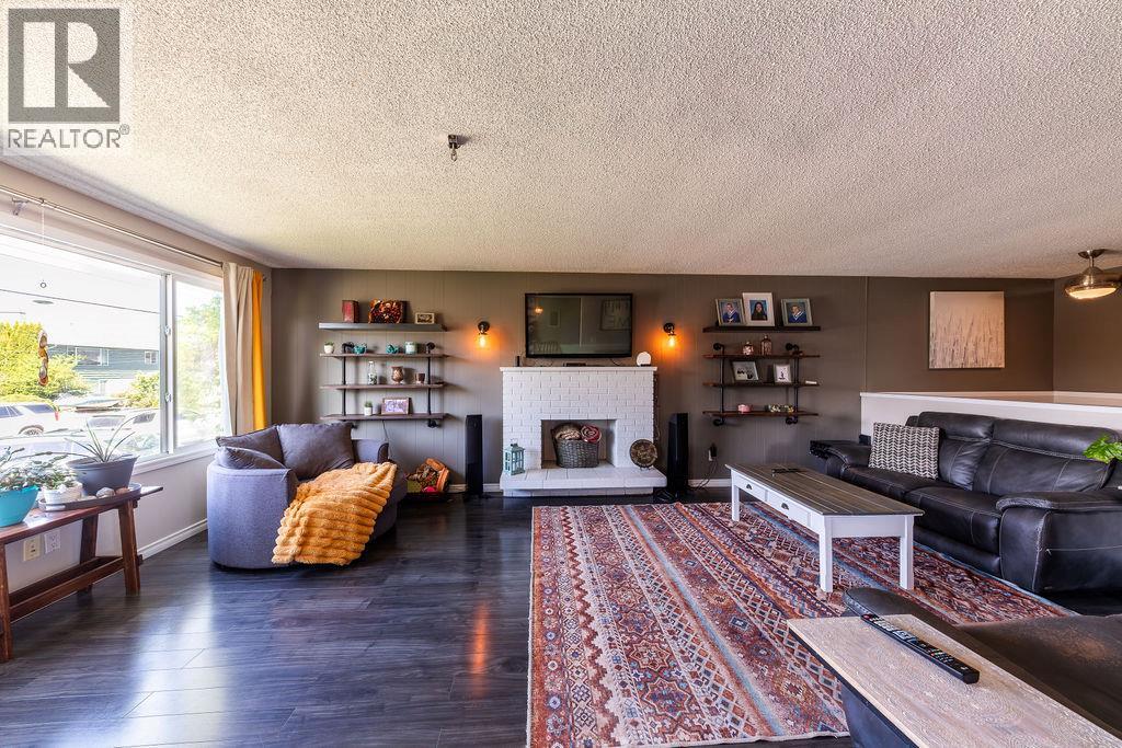 631 Cambridge Crescent, Kamloops, British Columbia  V2B 6B7 - Photo 11 - 10385482
