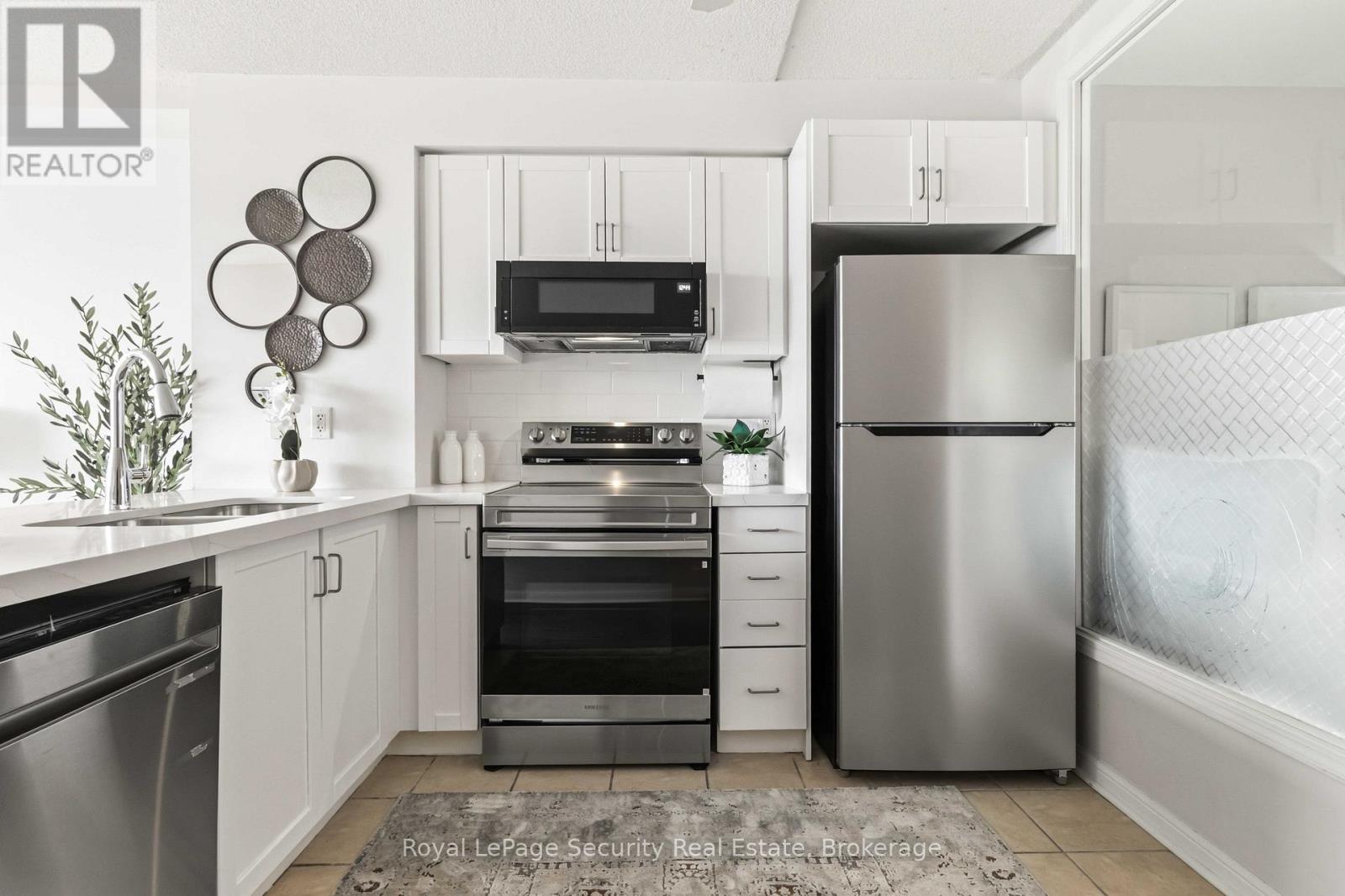 911 - 1600 Keele Street, Toronto, Ontario  M6N 5J1 - Photo 19 - W13049234