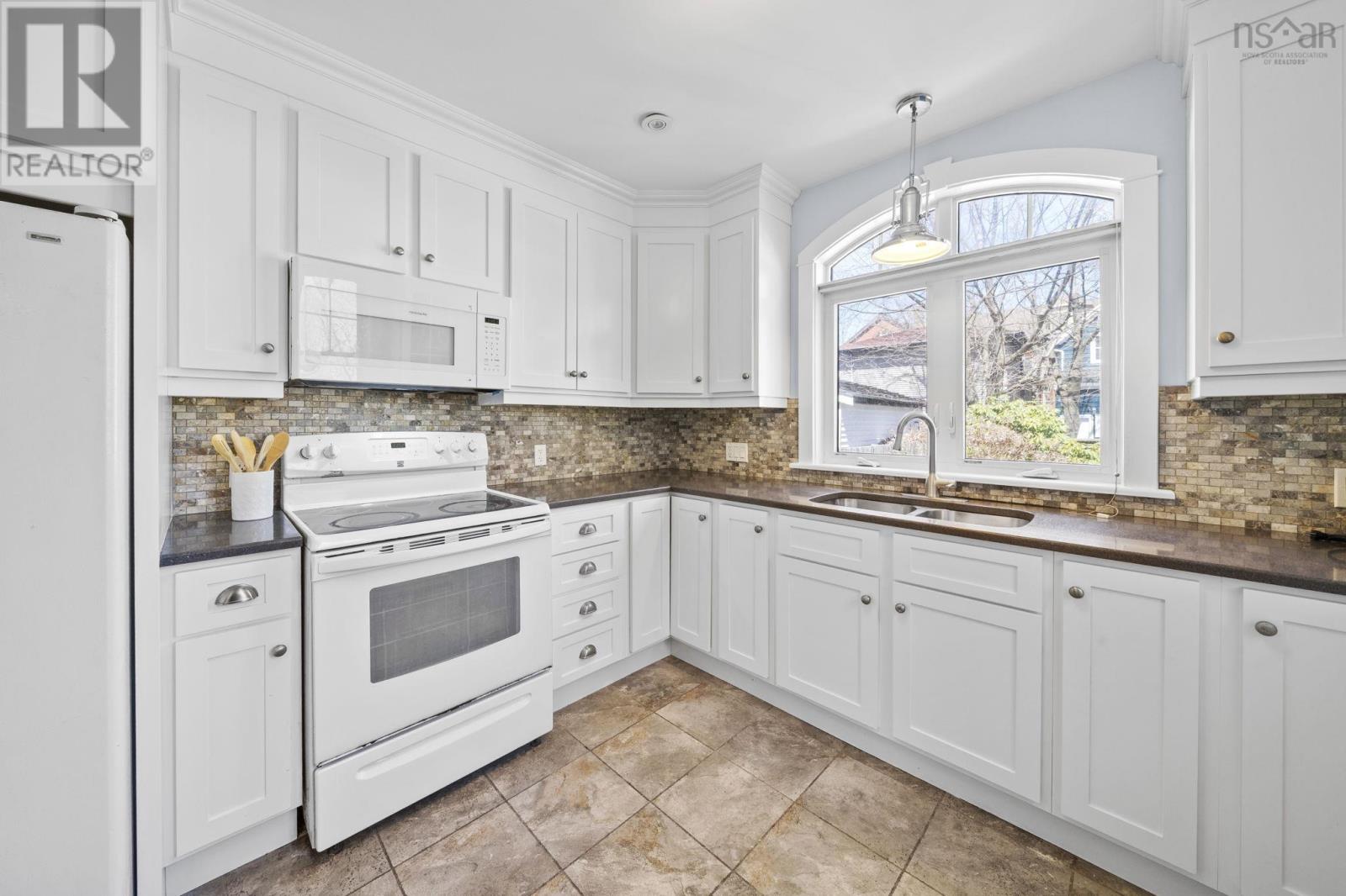 6191 Duncan Street, Halifax, Nova Scotia  B3L 1K1 - Photo 25 - 202609063