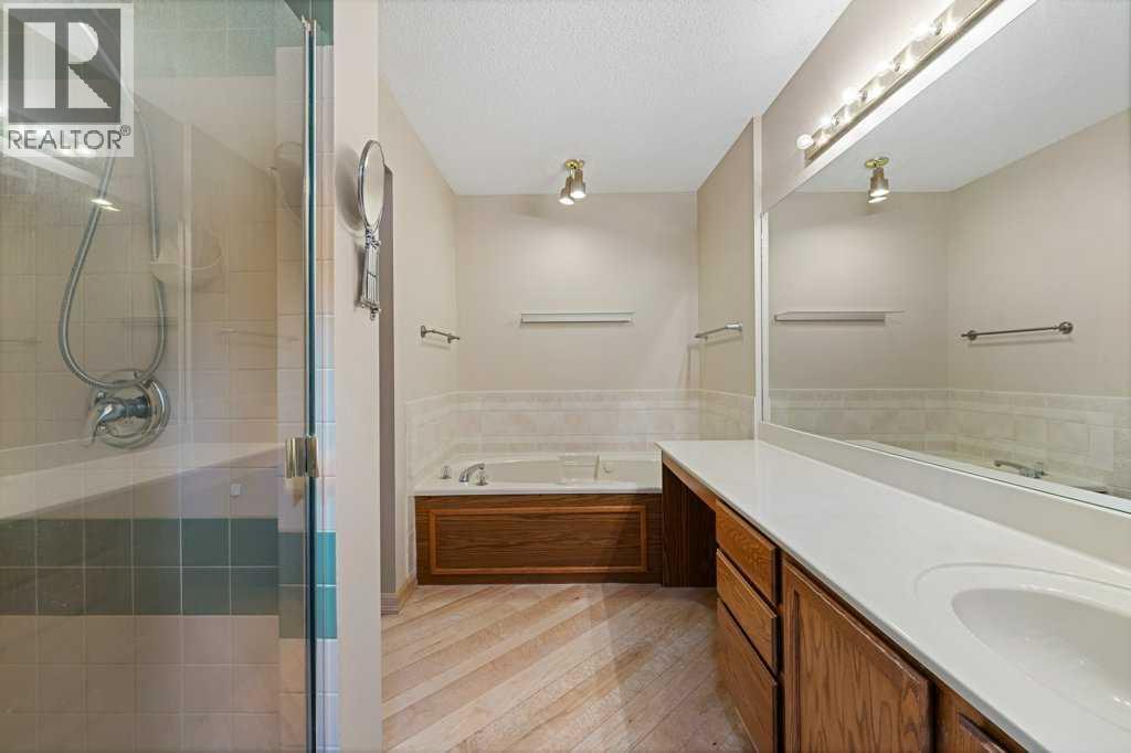 30 Douglasbank Gardens SE, Calgary, Alberta  T2Z 2C9 - Photo 28 - A2291894