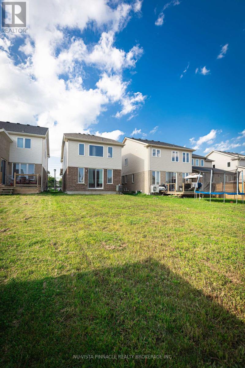 1733 O'hanlan Crossing, London North, Ontario  N5X 0N1 - Photo 20 - X13070380