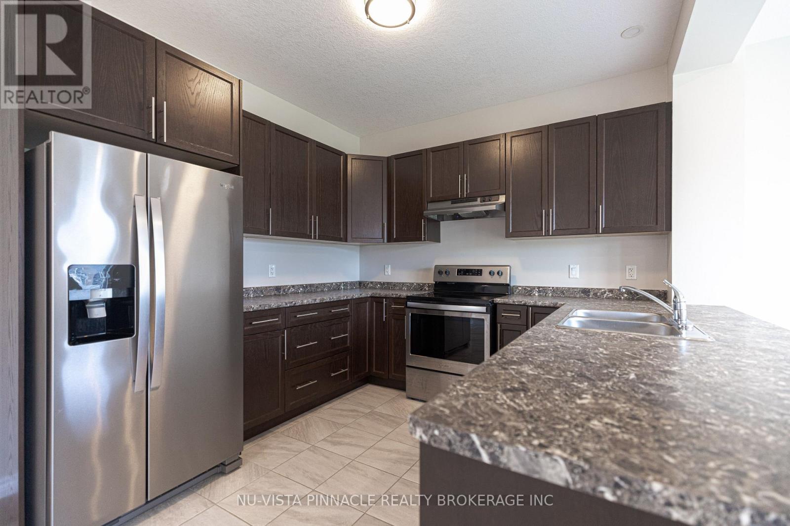 1733 O'hanlan Crossing, London North, Ontario  N5X 0N1 - Photo 6 - X13070380
