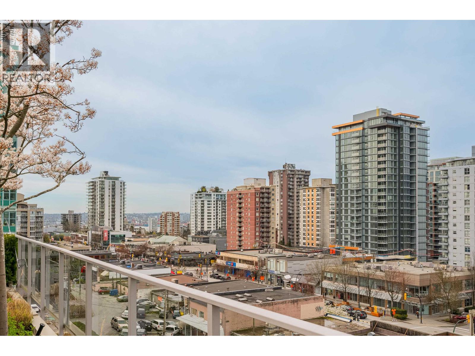 319 135 E 17th Street, North Vancouver, British Columbia  V7L 0C4 - Photo 38 - R3109061