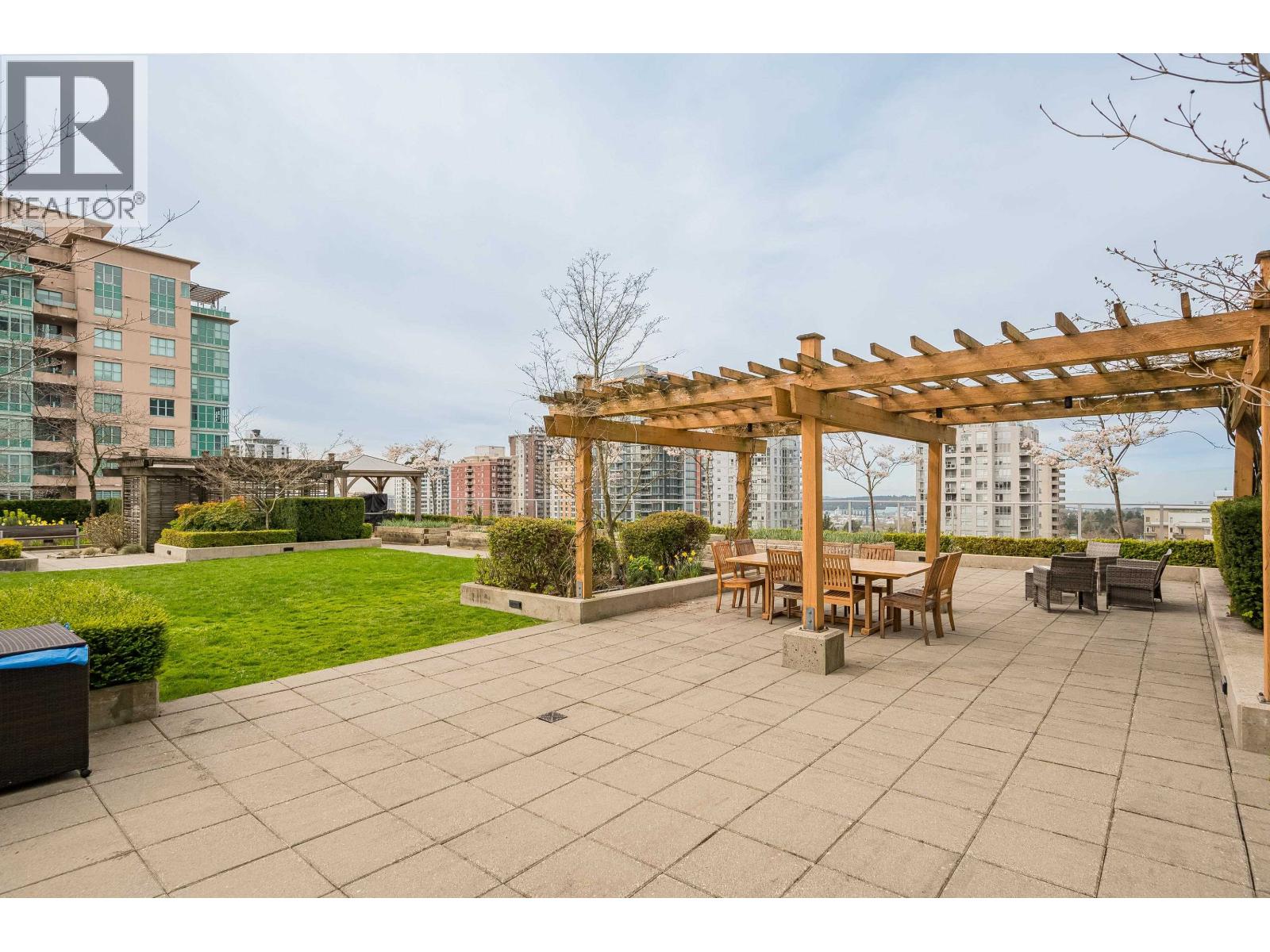319 135 E 17th Street, North Vancouver, British Columbia  V7L 0C4 - Photo 35 - R3109061