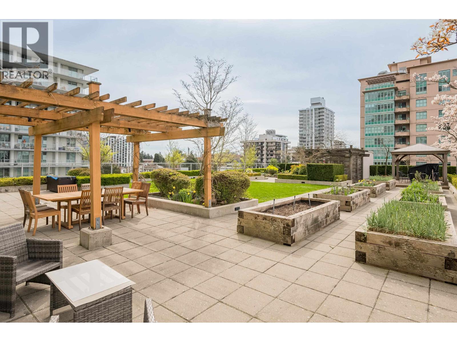 319 135 E 17th Street, North Vancouver, British Columbia  V7L 0C4 - Photo 36 - R3109061