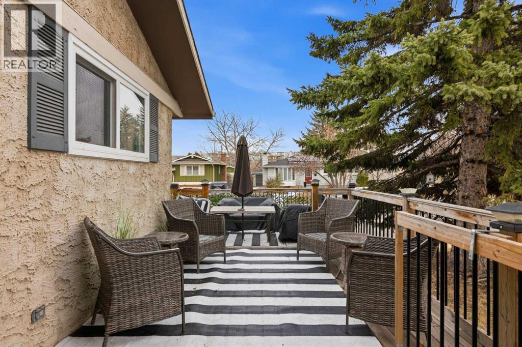 12019 Canfield Green SW, Calgary, Alberta  T2W 1V3 - Photo 8 - A2304400