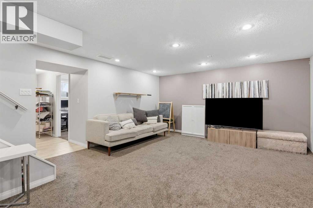 12019 Canfield Green SW, Calgary, Alberta  T2W 1V3 - Photo 31 - A2304400