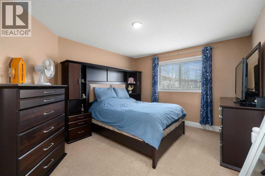 66 Crystalridge Crescent, Okotoks, Alberta  T1S 1V2 - Photo 17 - A2305869