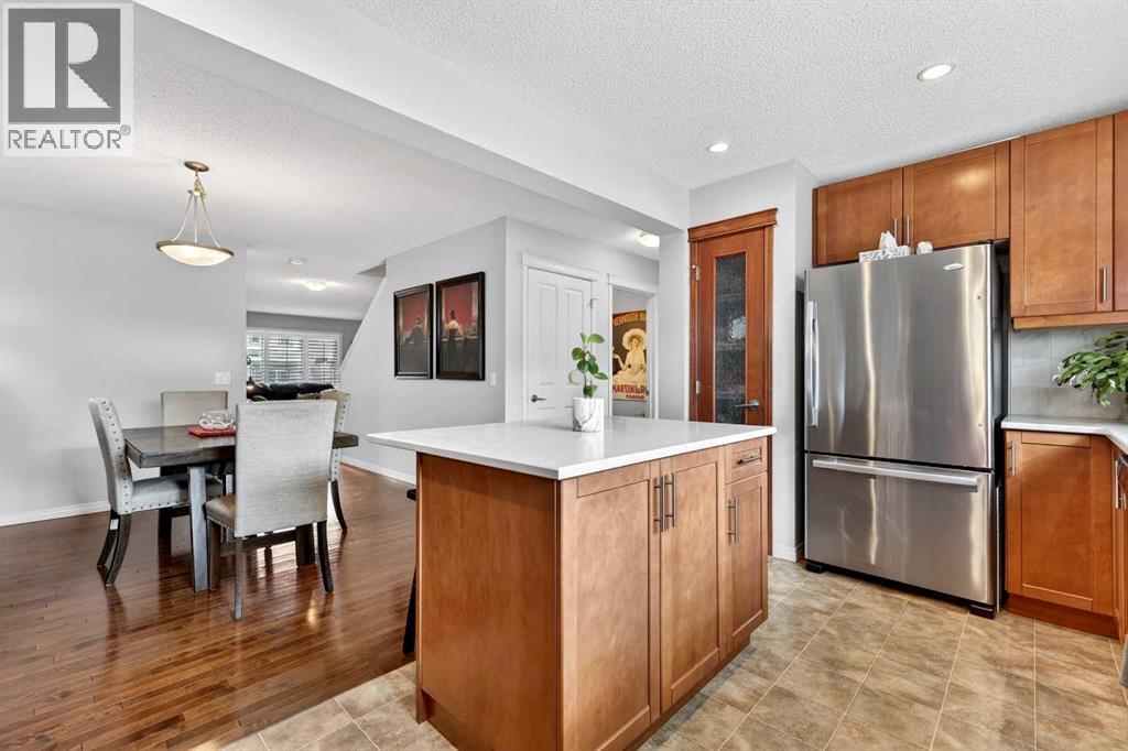 27 Copperpond Heights SE, Calgary, Alberta  T2Z 0W8 - Photo 15 - A2306528