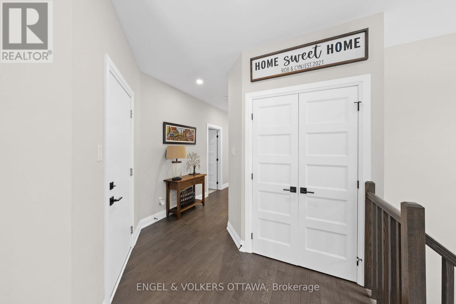 221 Blackhorse Drive, North Grenville, Ontario  K0G 1J0 - Photo 3 - X13070340
