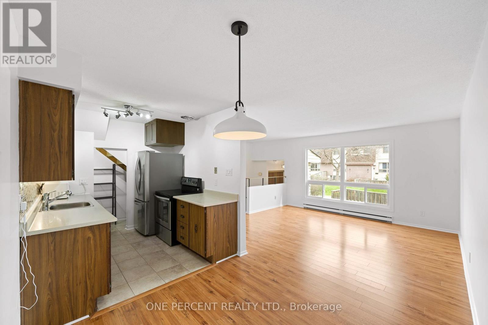 11 - 2640 Draper Avenue, Ottawa, Ontario  K2H 8V3 - Photo 8 - X13070458