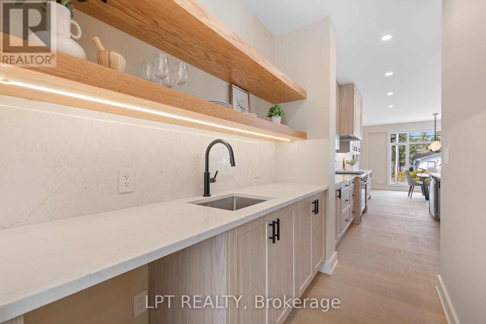 400 Ashbee Court, Ottawa, Ontario  K4M 0A8 - Photo 7 - X13070466