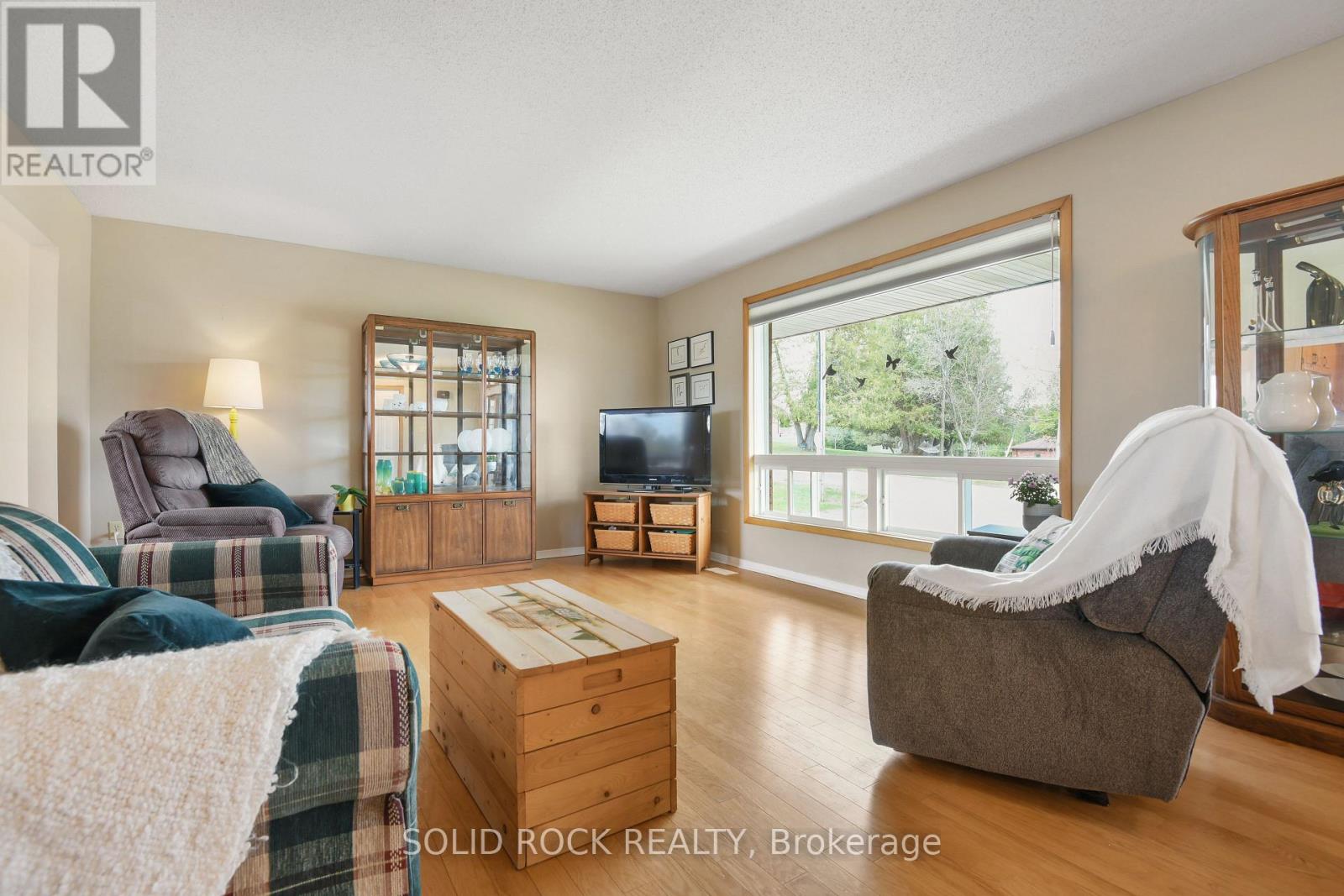 22 Creek Street, Whitewater Region, Ontario  K0J 2L0 - Photo 6 - X13070650